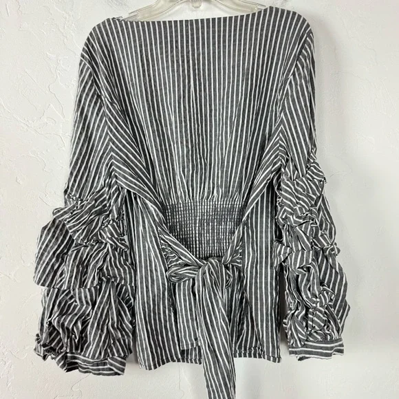 WHBM White House Black Market Blouse Top Popover Knit Seersucker Striped‎ Cotton - Picture 2 of 7